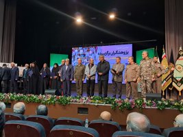 استاد احمد فرجی به‌عنوان پژوهشگر برتر دفاع مقدس و مقاومت استان تهران انتخاب شد